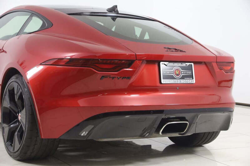 2021 Jaguar F-TYPE P300
