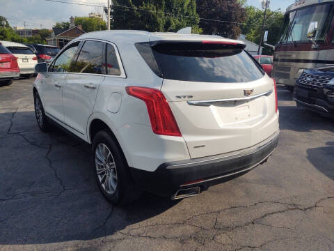 2017 Cadillac XT5 Luxury