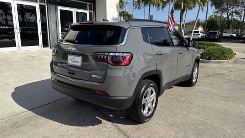 2023 Jeep Compass Latitude
