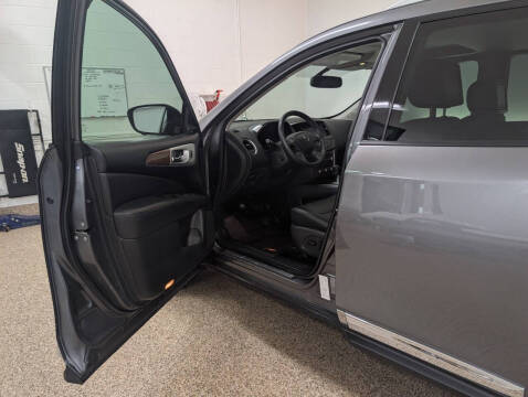 2018 Nissan Pathfinder Platinum