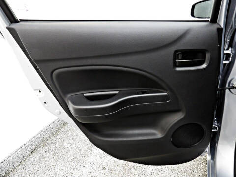 2015 Mitsubishi Mirage ES