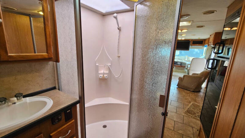 2007 TIFFIN ALLEGRO OPEN ROAD