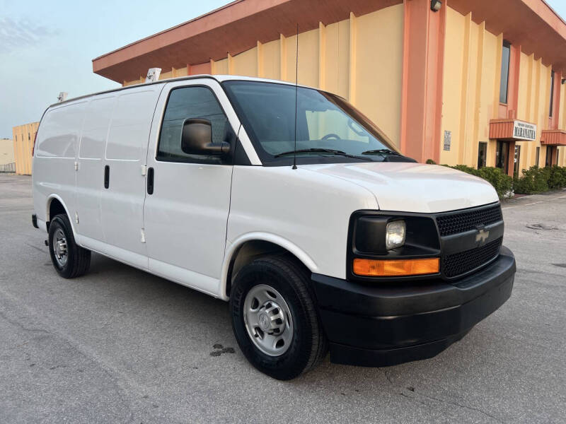 2017 Chevrolet Express 2500