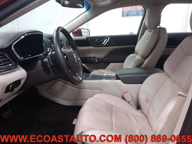 2017 Lincoln Continental Select