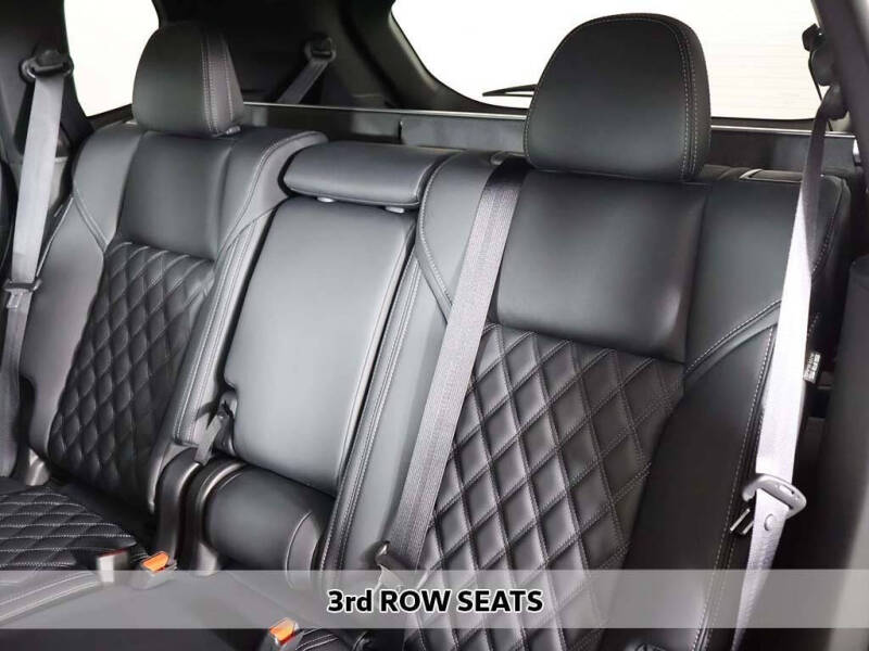 2025 Mitsubishi Outlander PHEV SEL