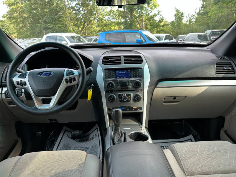 2014 Ford Explorer