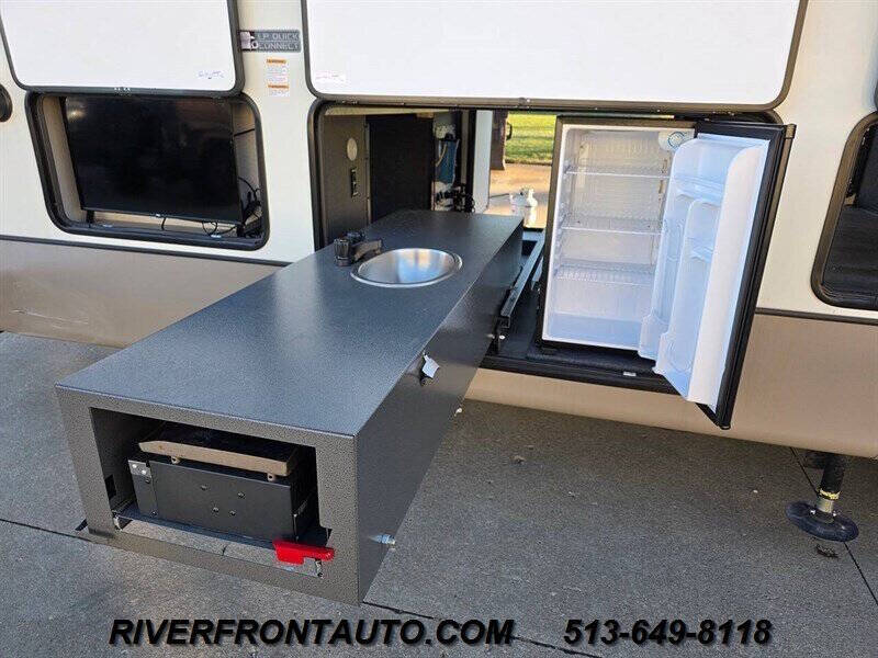 2024 Forest River Heritage Glen Hyper Lite