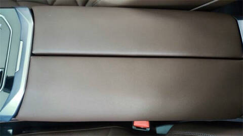 2024 BMW 7 Series 740i