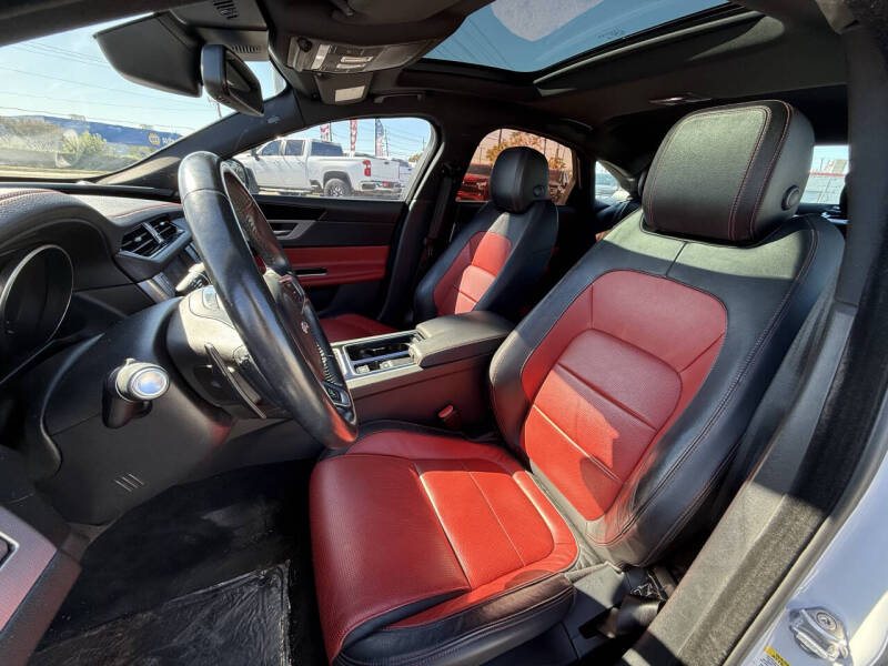 2016 Jaguar XF R-Sport