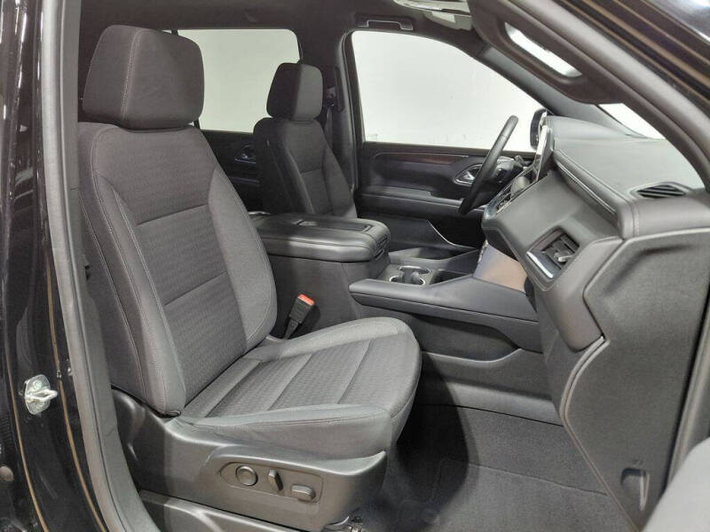 2024 GMC Yukon SLE