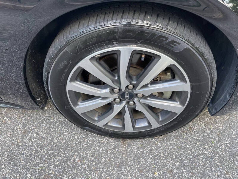 2019 Lincoln Continental Livery