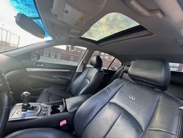 2013 Infiniti G37 Sedan x