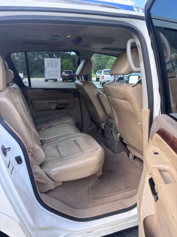 2012 Nissan Armada SV