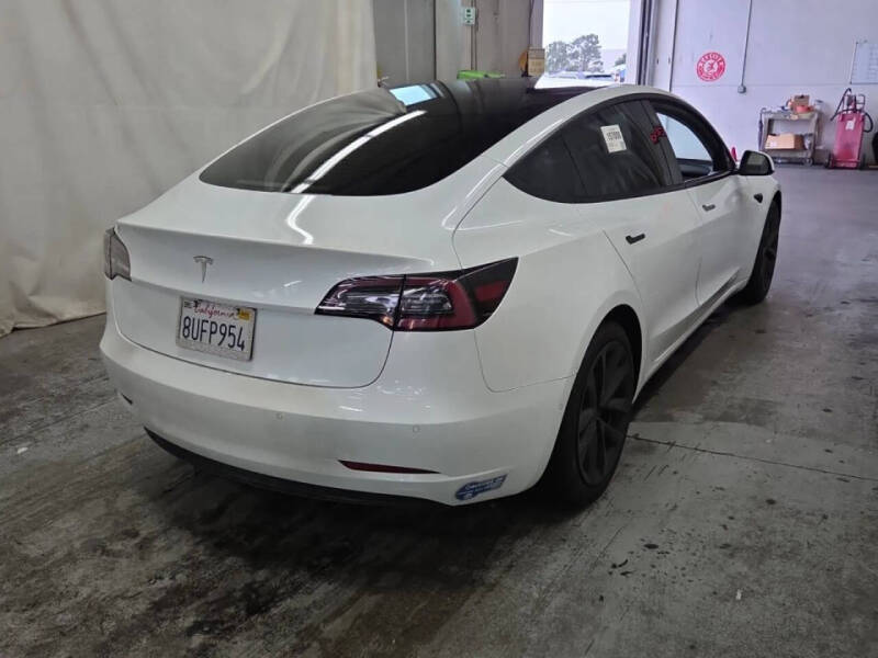 2021 Tesla Model 3 Standard Range Plus
