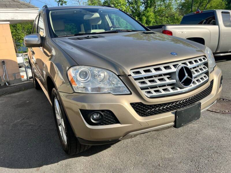 2010 Mercedes-Benz M-Class for sale at Dracut's Car Connection in Methuen MA