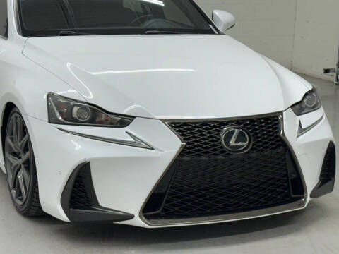 2019 Lexus IS 300