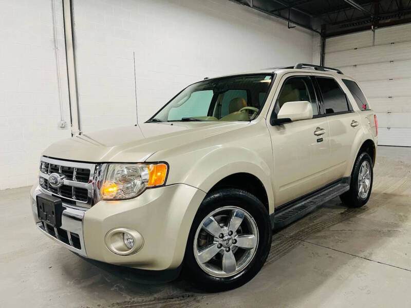 2012 Ford Escape Limited's photo