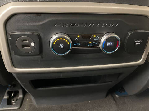 2023 Ford Expedition MAX XLT