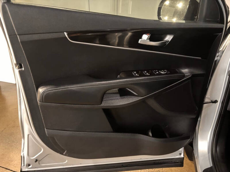 2019 Kia Sorento LX V6