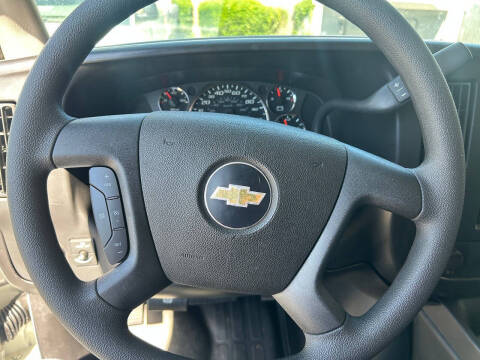 2011 Chevrolet Express LT 3500