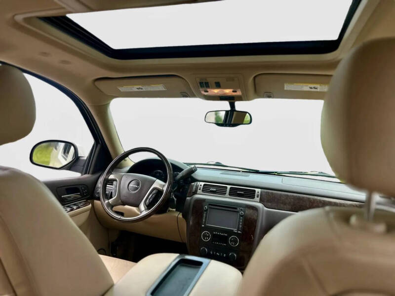 2012 GMC Yukon XL Denali