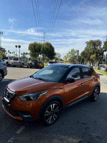 2020 Nissan Kicks SR