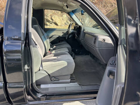 2003 Chevrolet Silverado 1500 LS