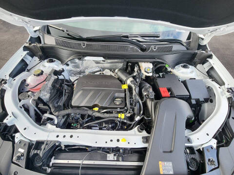 2025 Chevrolet Trax RS