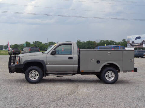 2007 Chevrolet Silverado 2500HD Classic for sale at Burkholder Truck Sales LLC (Versailles) in Versailles MO