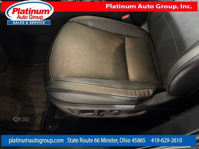 2022 Infiniti QX55 Essential