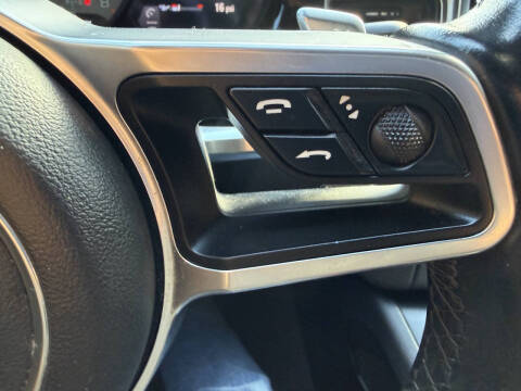 2018 Porsche Macan S