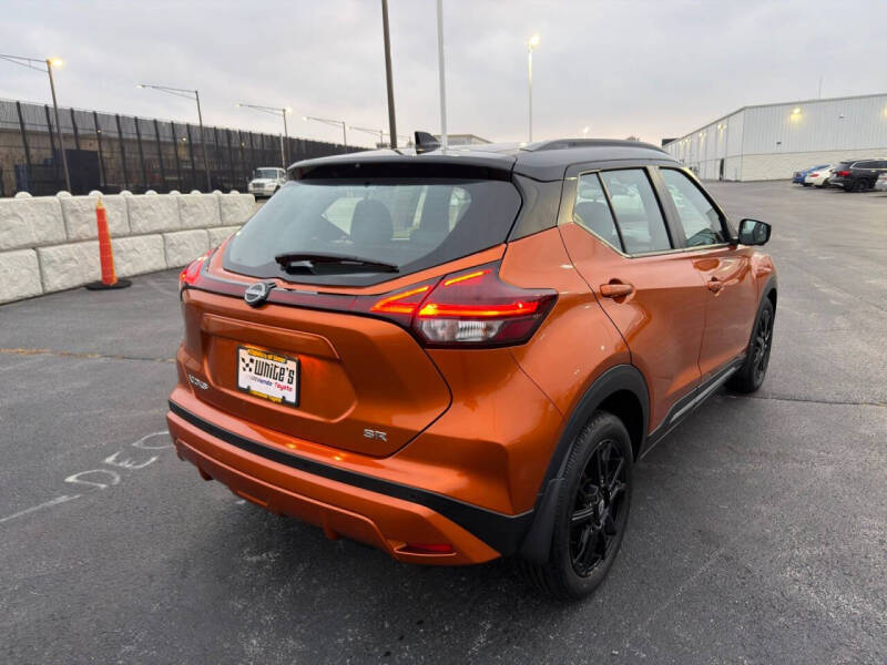 2023 Nissan Kicks SR