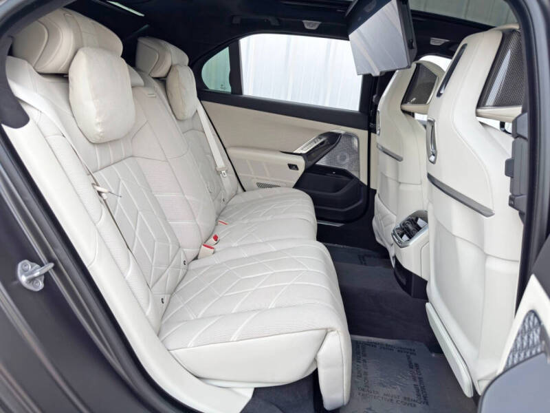 2023 BMW i7 xDrive60