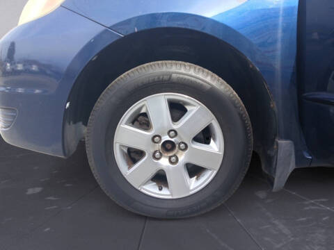 2005 Toyota Sienna LE 7 Passenger