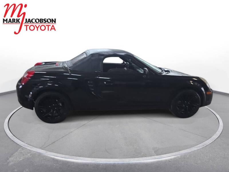 2003 Toyota MR2 Spyder