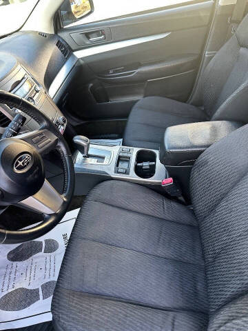 2011 Subaru Outback 2.5i Premium