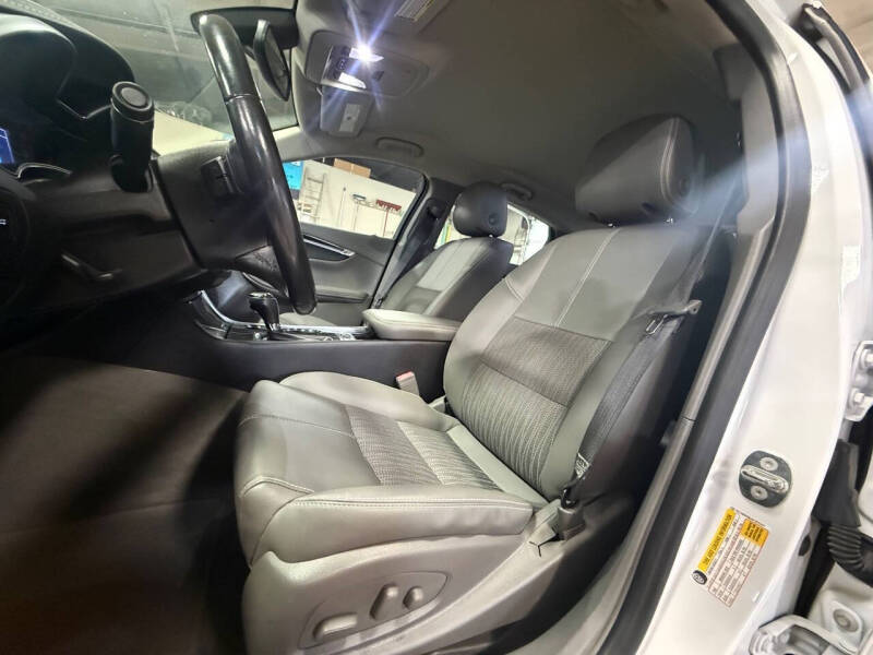 2018 Chevrolet Impala LT