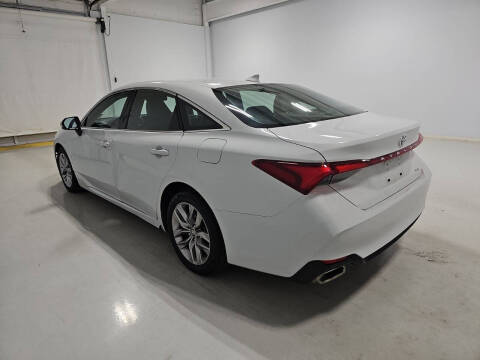 2022 Toyota Avalon XLE