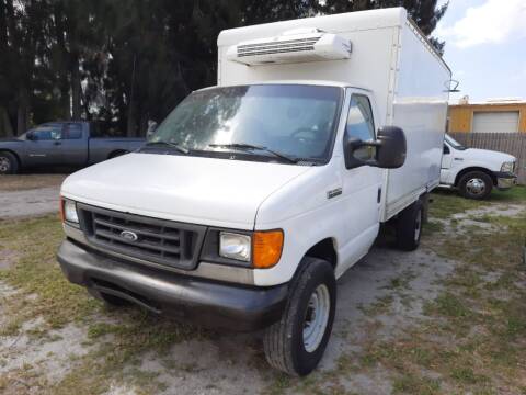 2007 Ford E-Series Chassis for sale at Autos by Tom in Largo FL