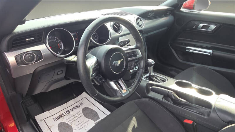 2020 Ford Mustang EcoBoost