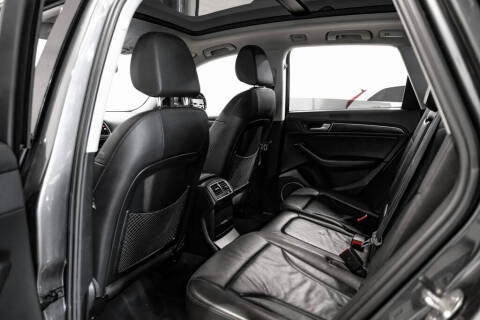 2017 Audi Q5 2.0T quattro Premium Plus