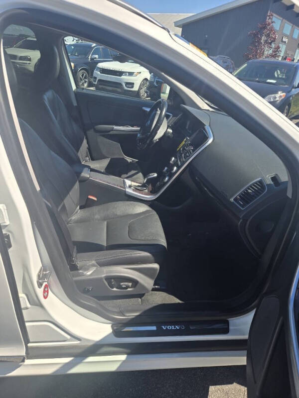 2015 Volvo XC60 T6