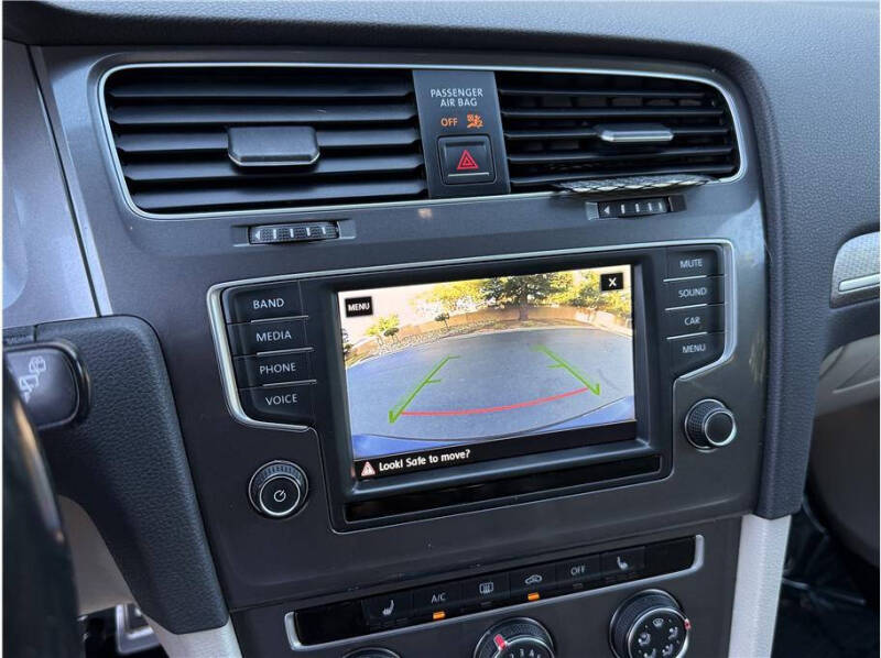 2017 Volkswagen Golf Alltrack