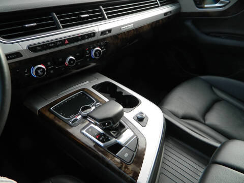 2018 Audi Q7 2.0T quattro Premium Plus