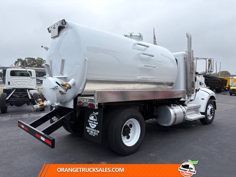 2019 Peterbilt 337