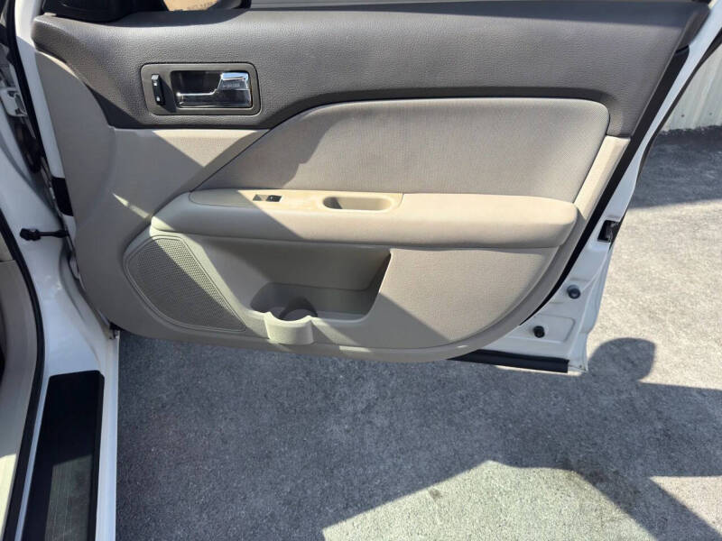 2011 Ford Fusion SE