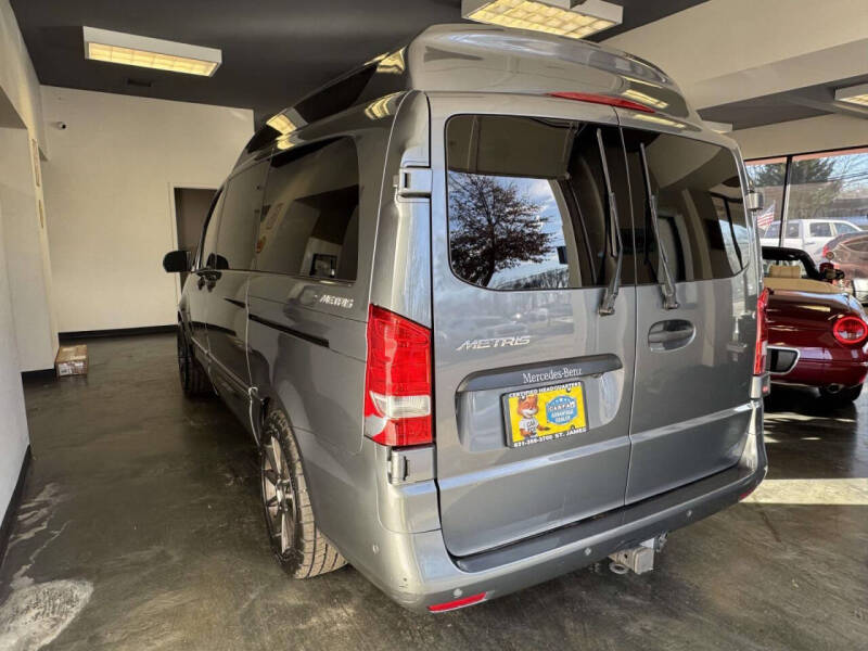 2020 Mercedes-Benz Metris Passenger