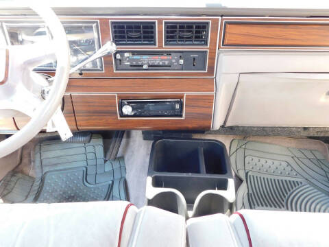 1988 Lincoln Town Car Signature
