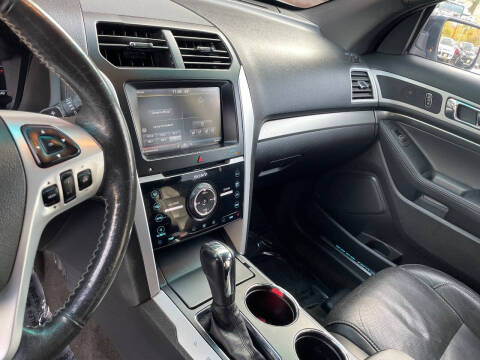 2014 Ford Explorer Sport