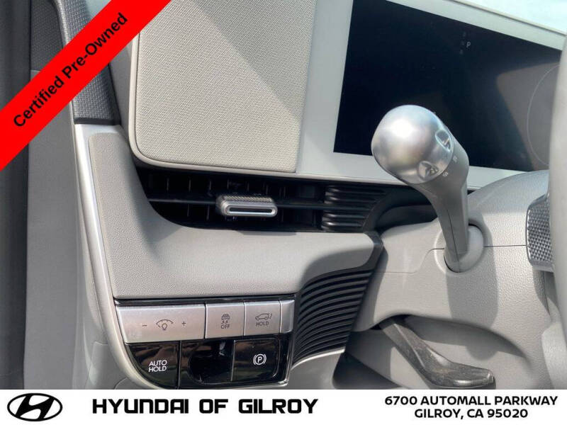 2024 Hyundai Ioniq 5 SEL